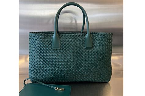 cabat bottega veneta replica|bottega veneta cabat bag.